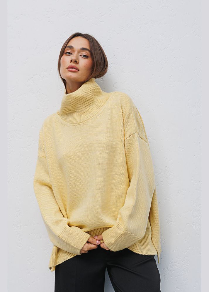 Желтый демисезонный женский свитер Arjen