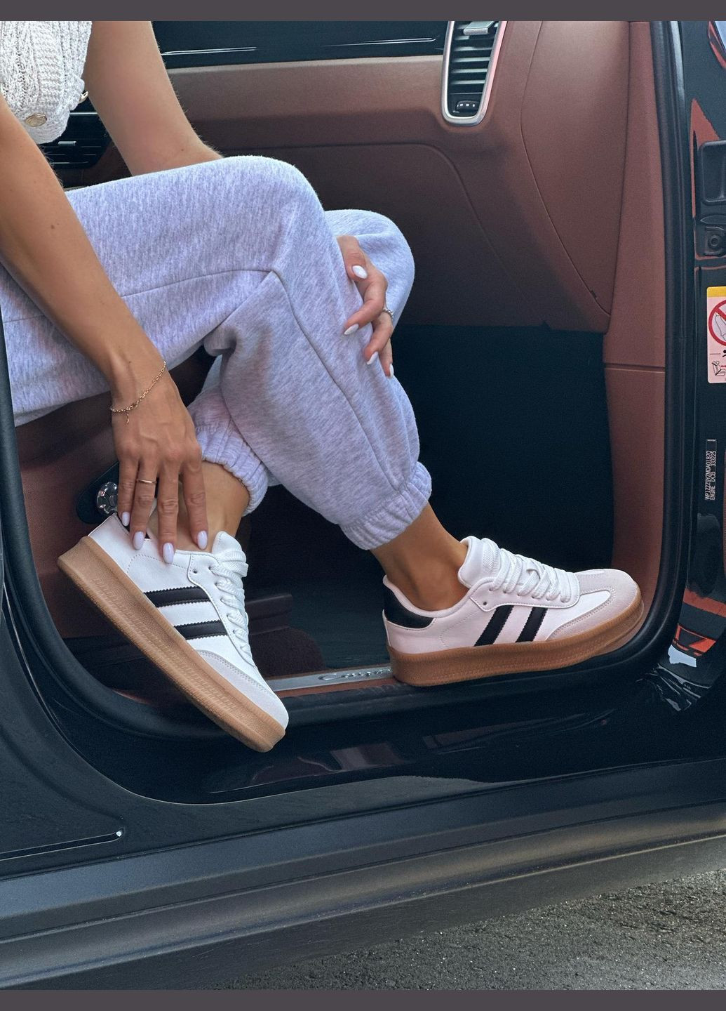 Білі білі кросівки жіночі повсякденні весна осінь підошва на високій підошві No Brand