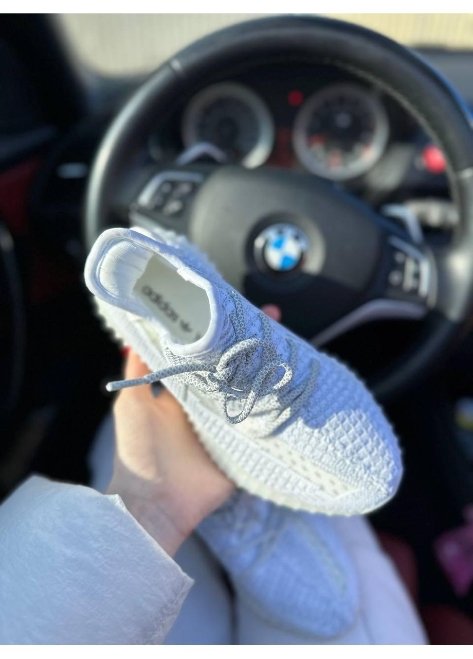КРОСІВКИ ЖІНОЧІ ADIDAS YEEZY BOOST 350 V2 WHITE FULL REFLECTIVE АДІДАС ІЗІ БУСТ No Brand білі демісезони (367173827)