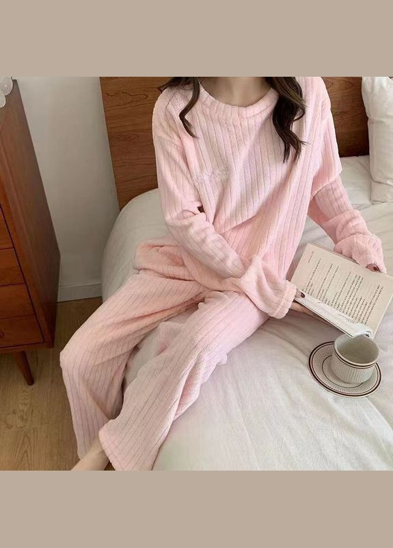 Рожева зимня піжама в рубчик комплект брюки кофта тепла м`яка оверсайз на зріст до 166см світшот + брюки No Brand Піжама в рубчик брючна з кофтою фіолетова