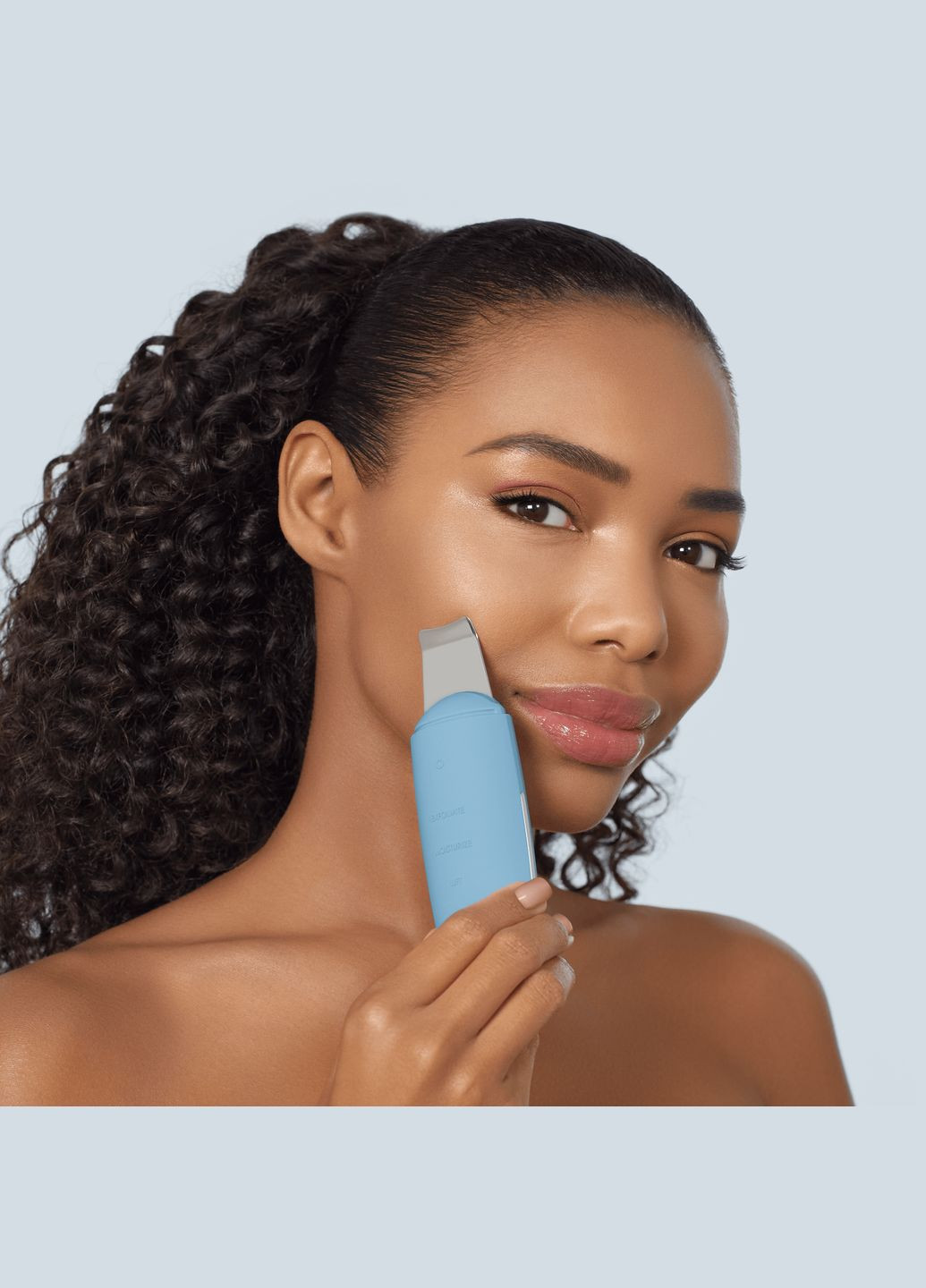 Микротоковый скраббер для кожи и устранение черных точек MicroCurrent Skin Scrubber&Blackhead Remover 9в1 aquamarine GESKE (341525920)