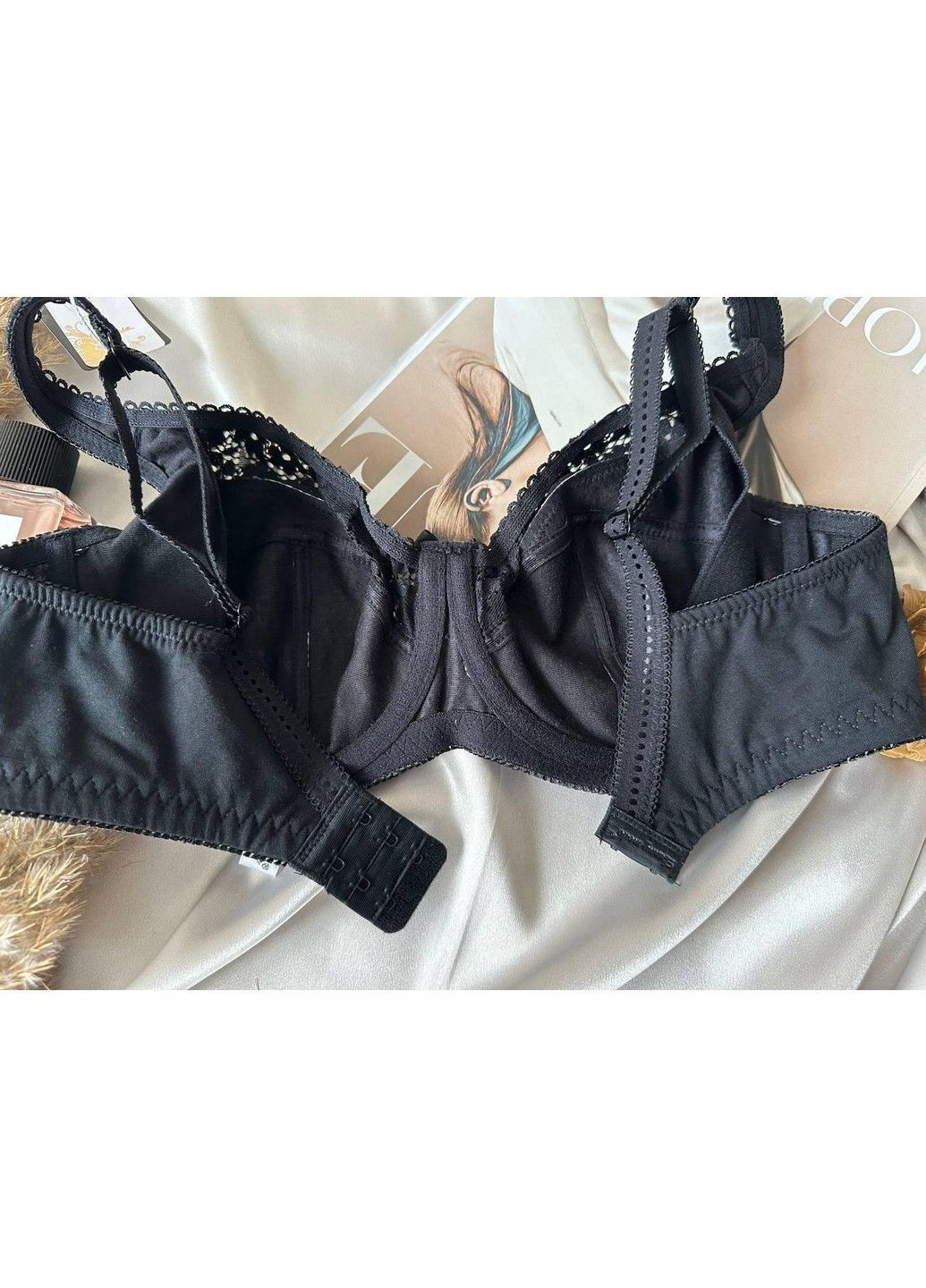 Чёрно-белого бюстгальтер на большую грудь без поролона черно-белый Lanny Mode