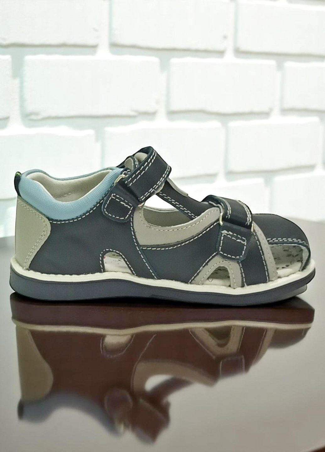 Ортопедичні закриті босоніжки сандалі на липучках для хлопчика bi&ki Biki (328925293)