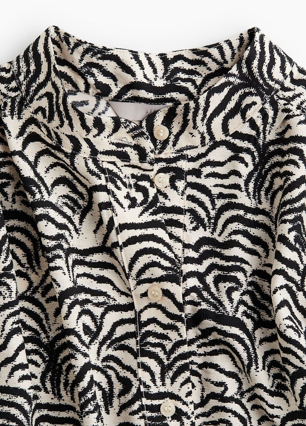 Чорна ділова сукня H&M з абстрактним візерунком