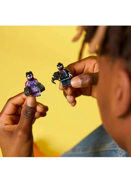 Конструктор-сюрприз Minifigures Людина-павук: Крізь Всесвіт 8 деталей (71050) Lego (377475071)