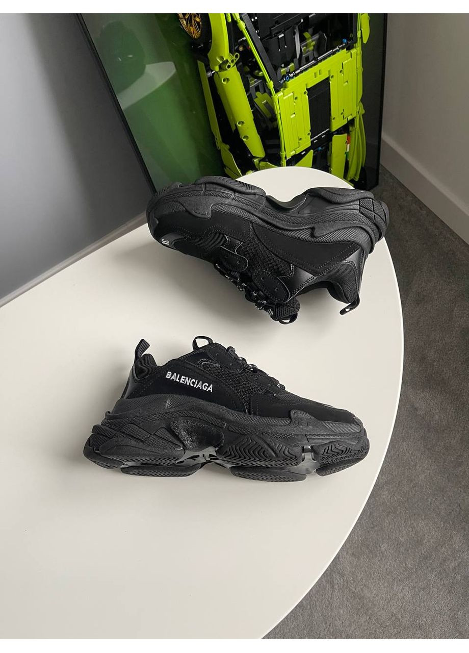Кроссовки женские и мужские Balenciaga Triple S black | Баленсиага Трипл С черные No Brand чёрные демисезоны (361784323)