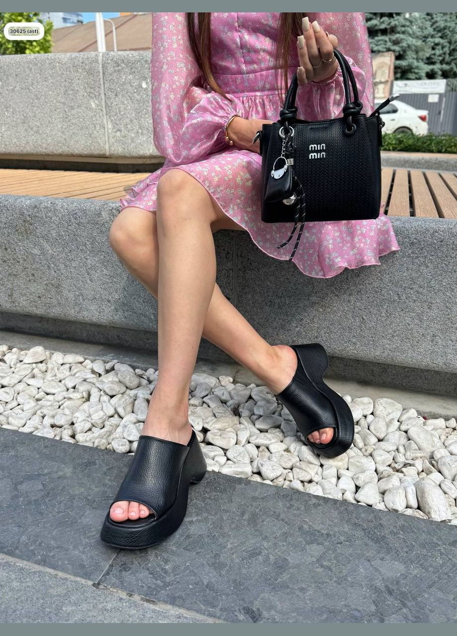 Жіночі стильні сабо шльопанці з натуральної шкіри чорний колір No Brand (335053217)