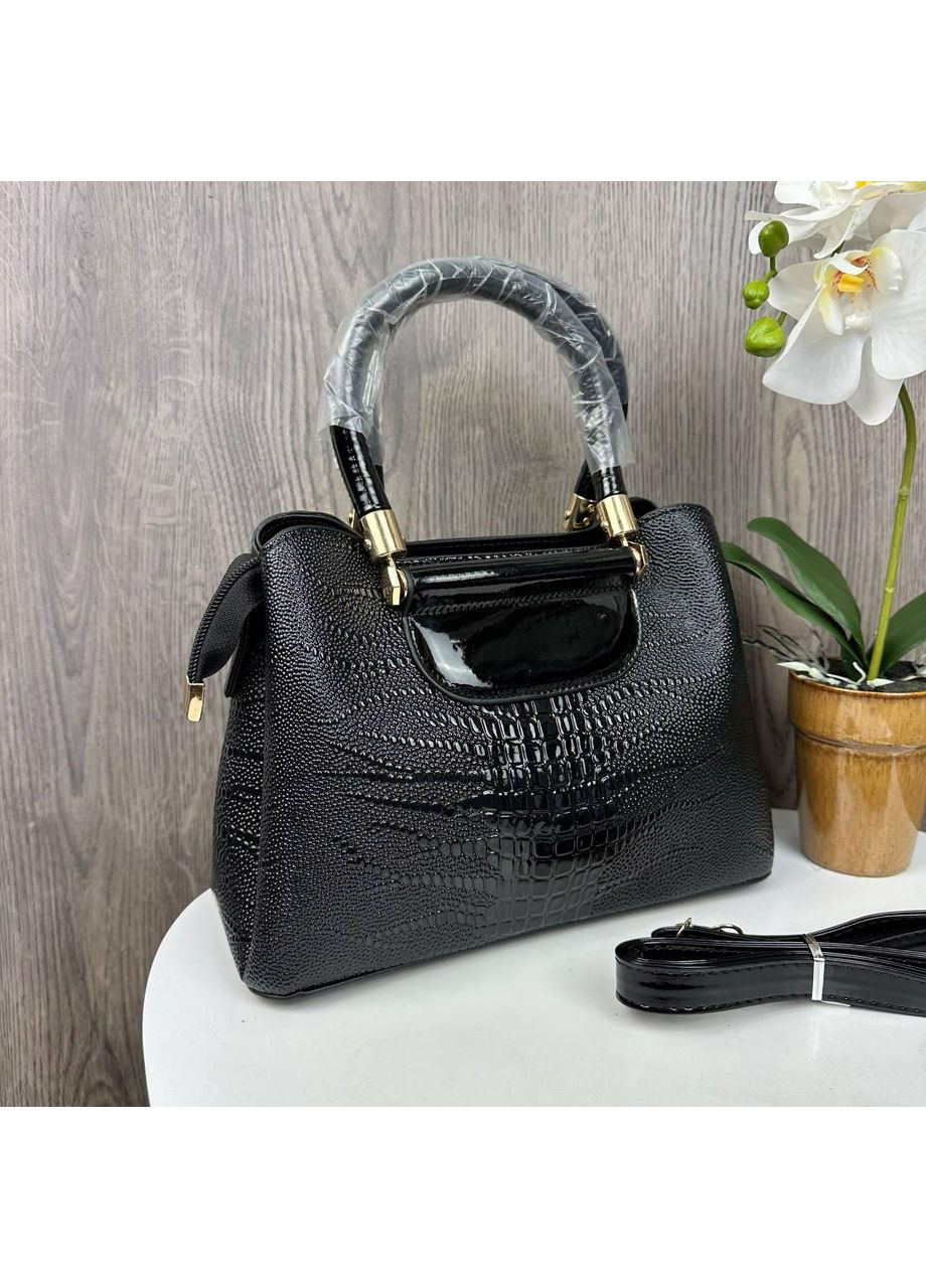 Женская лаковая сумочка Кенгуру рептилия из экокожи цилиндрическая серого цвета ProDobro (363135813)