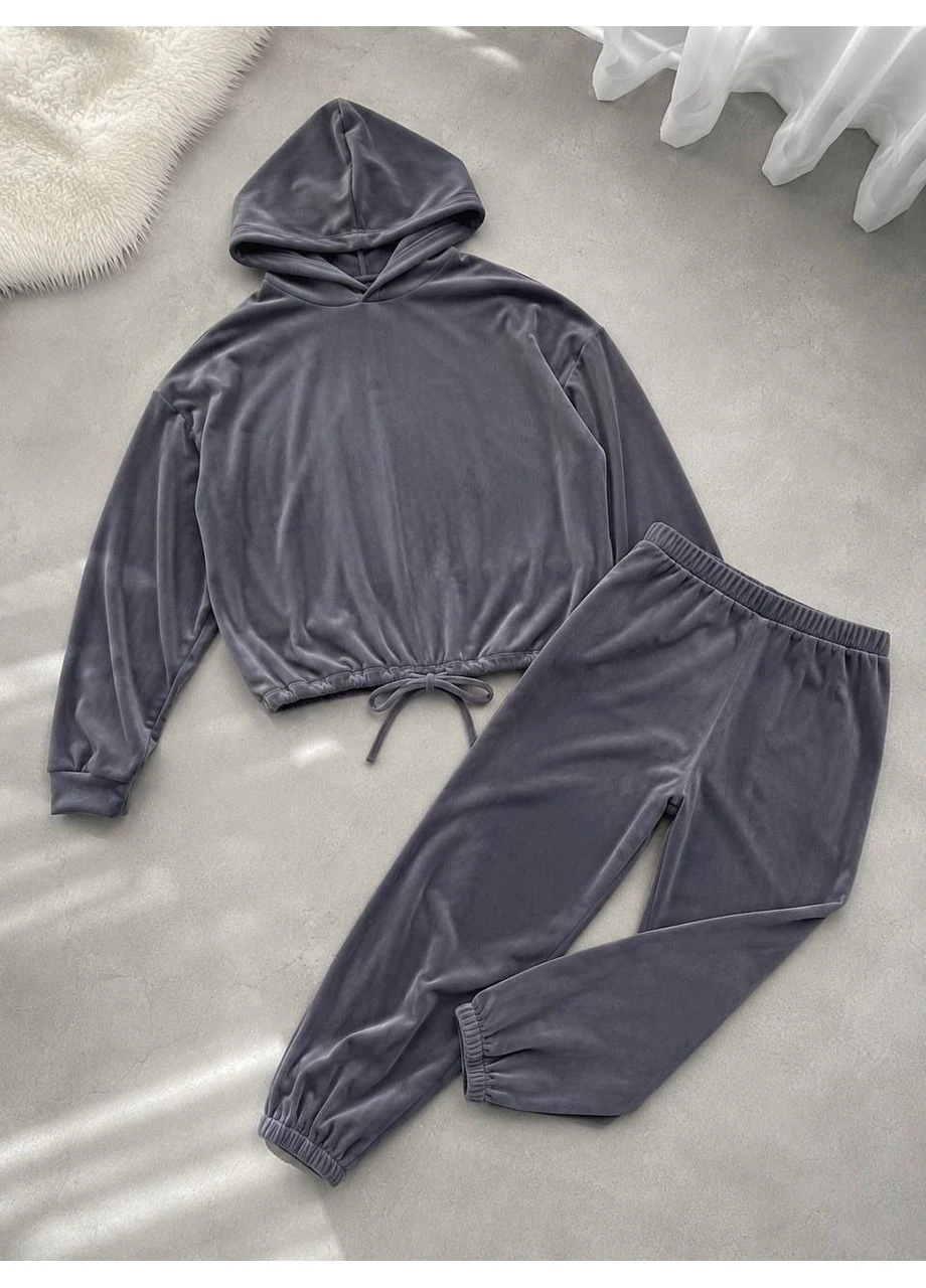 Жіночий спортивний костюм з велюру No Brand (403247888)