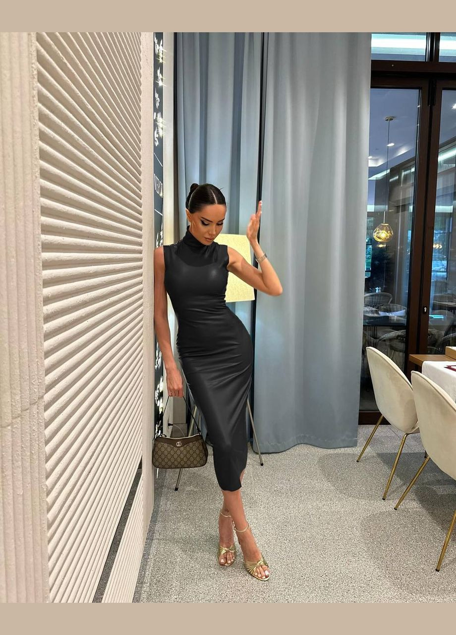 Чорна красива чорна приталена сукня-міді з еко-шкіри, шикарна сукня без рукава No Brand однотонна