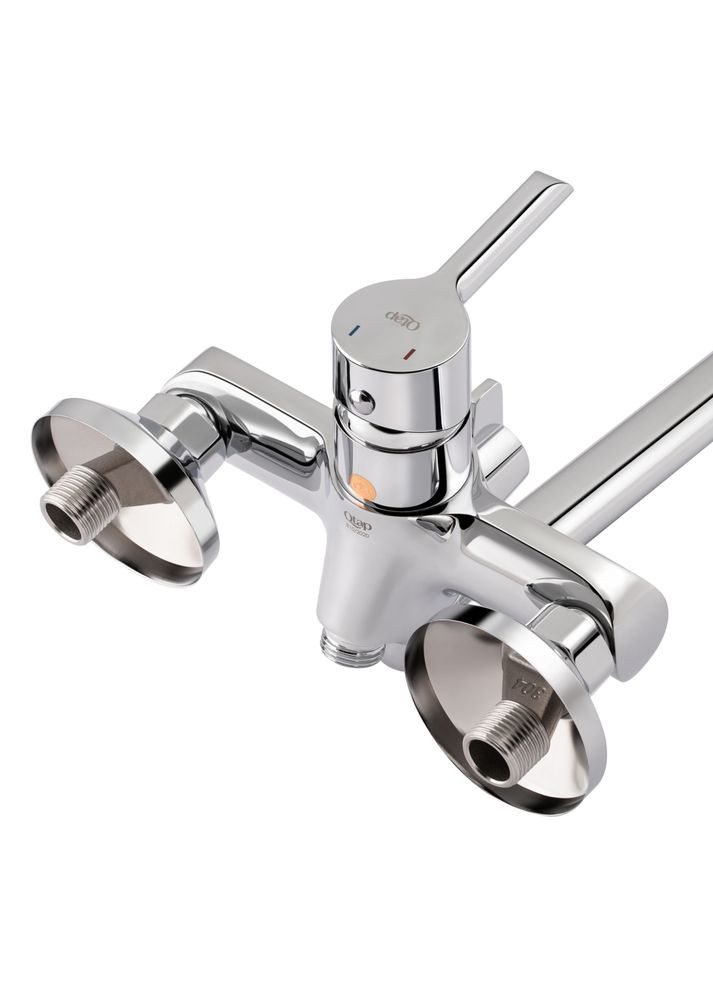 Смеситель для ванны Grand с поворотным изливом (c душевым гарнитуром) QTGRACRM005 Chrome Qtap 005 (346492486)