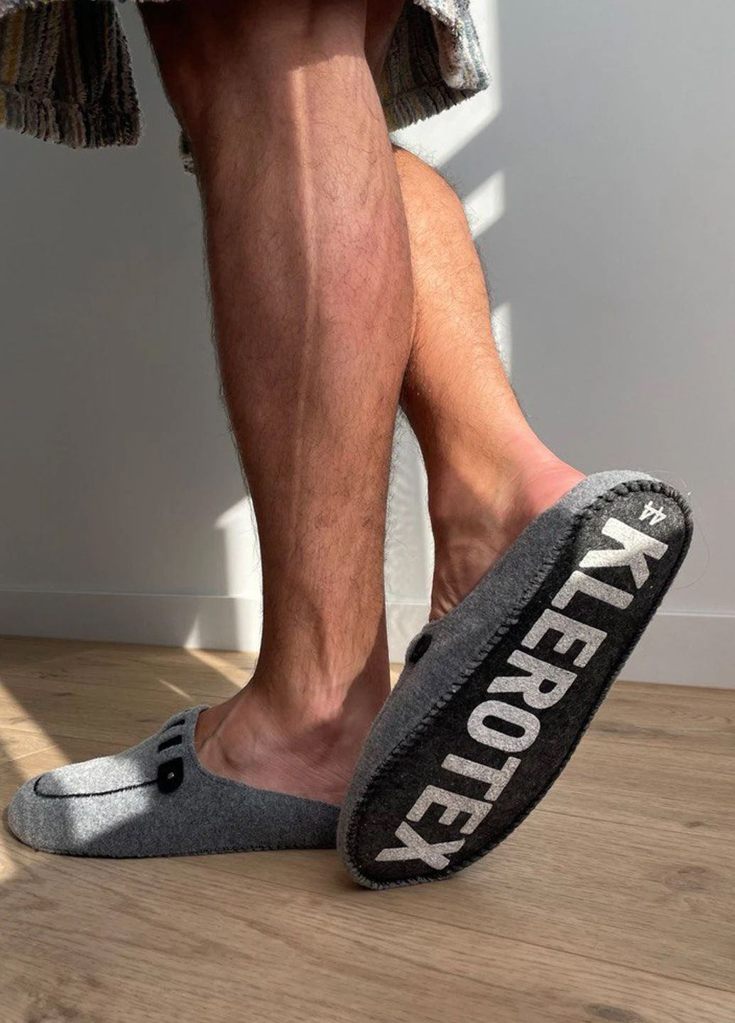 Тапочки чоловічі паркетні No Brand 620-2 (334305638)