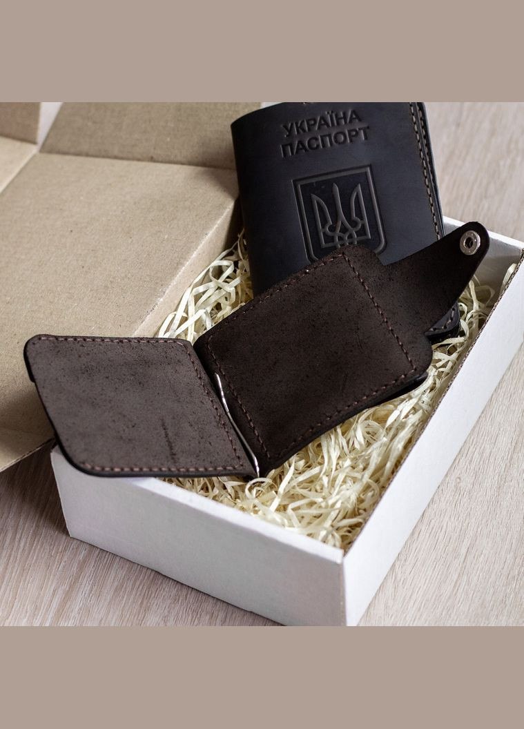 Набір: затиск Blix, паспорт та ключниця, коричневий SD Leather (299383565)