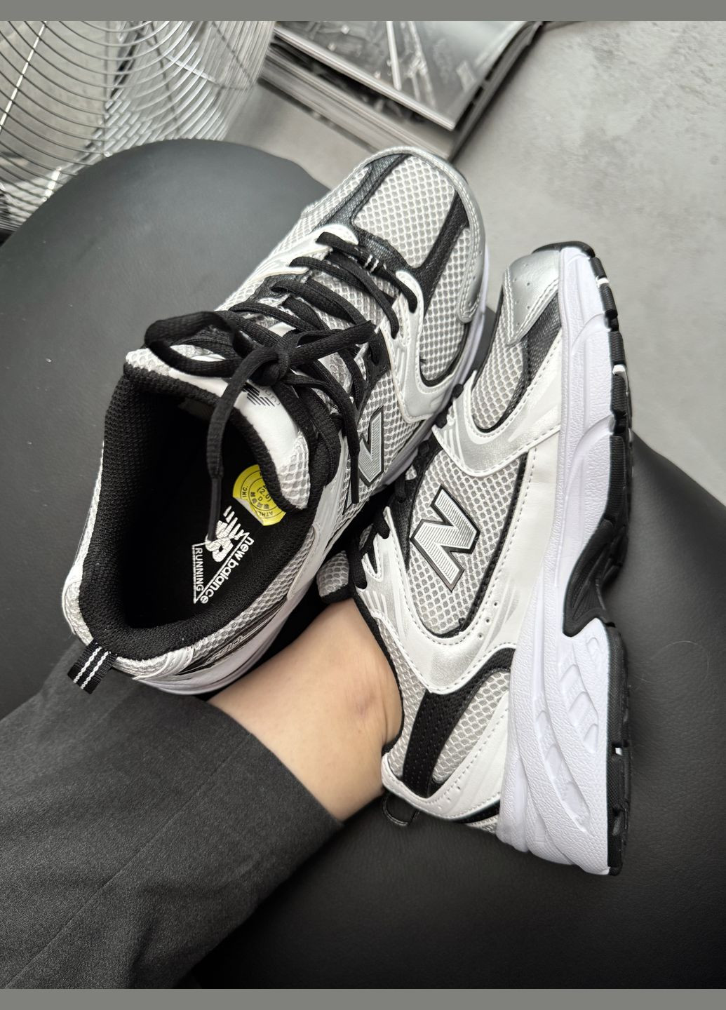 Кросівки жіночі і чоловічі New Balance 530 white | Нью Беланс 530 білі No Brand білі демісезони (338793281)