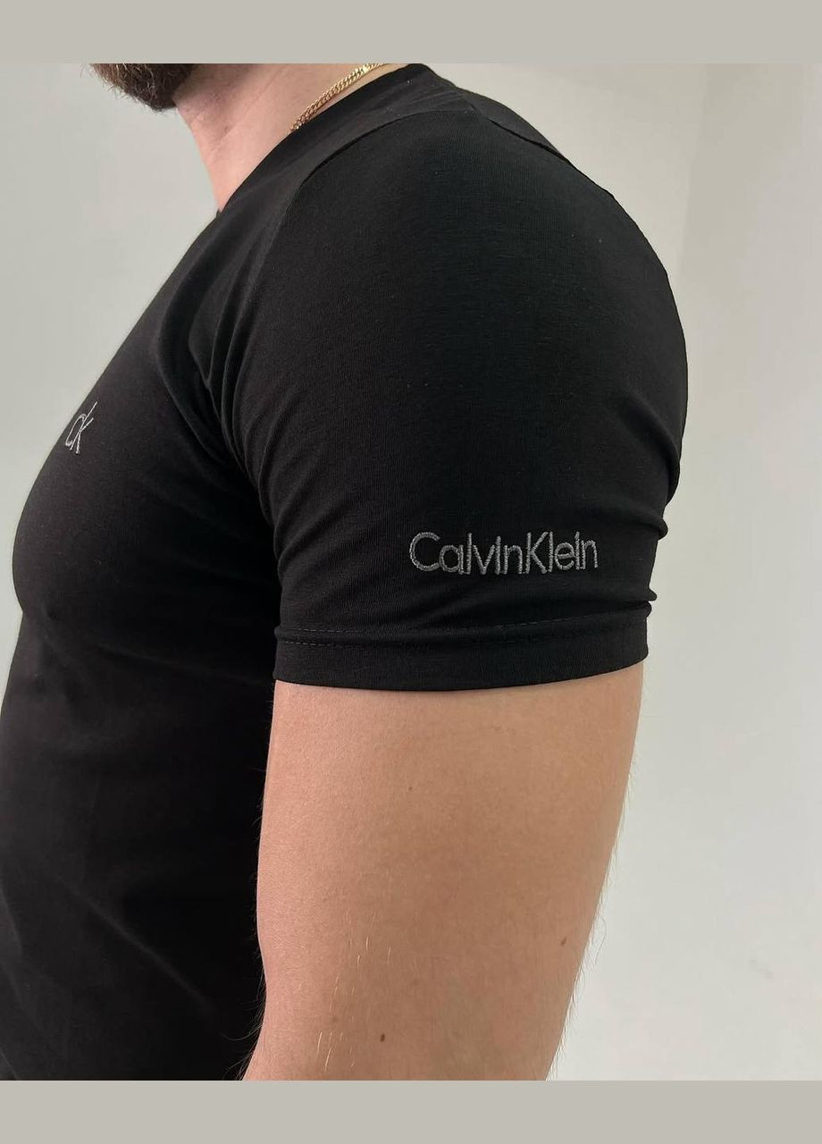 Чорна чоловіча стильна футболка з вишивкою чорна в стилі calvin No Brand