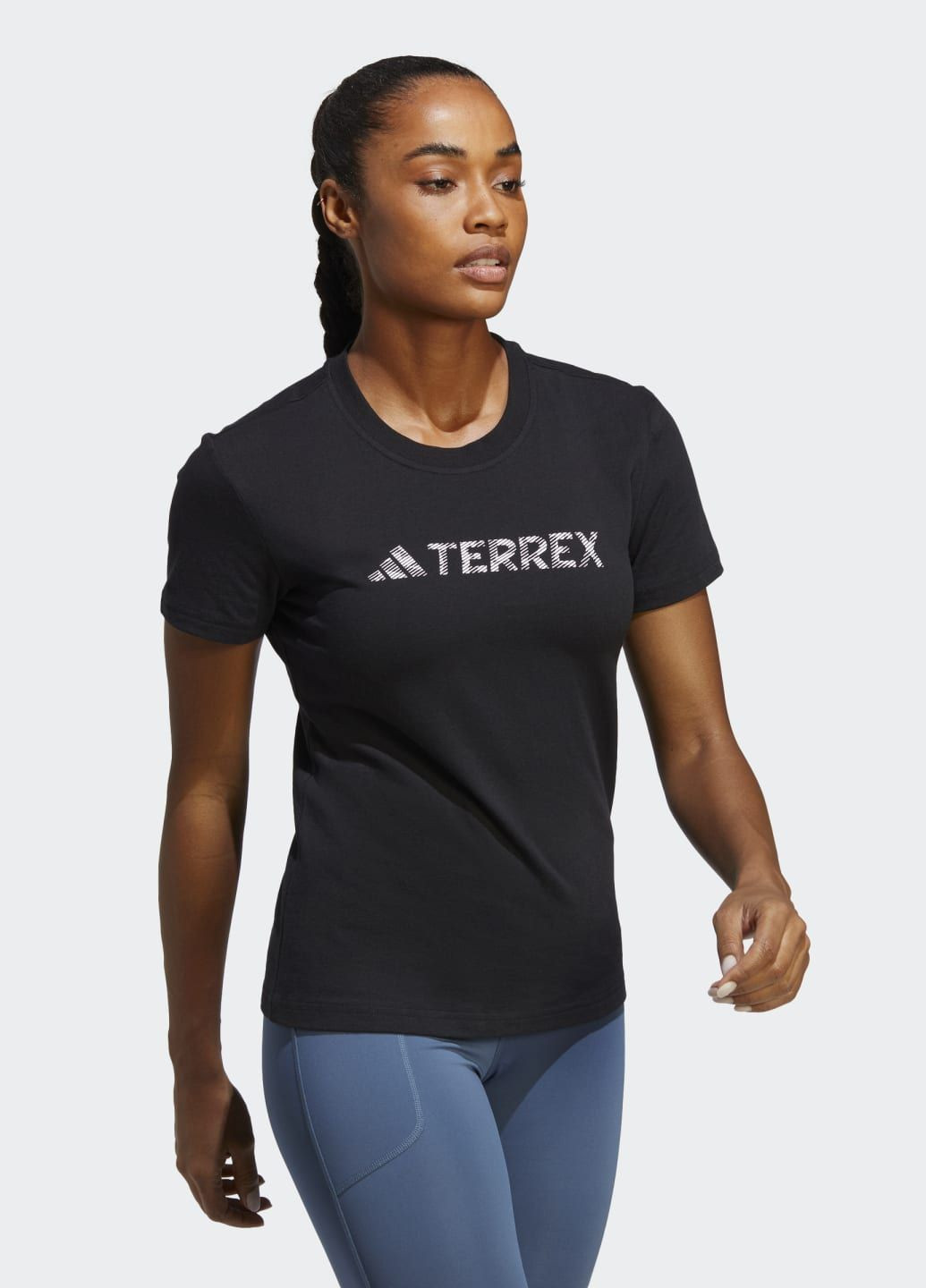 Черная всесезон футболка terrex classic logo adidas