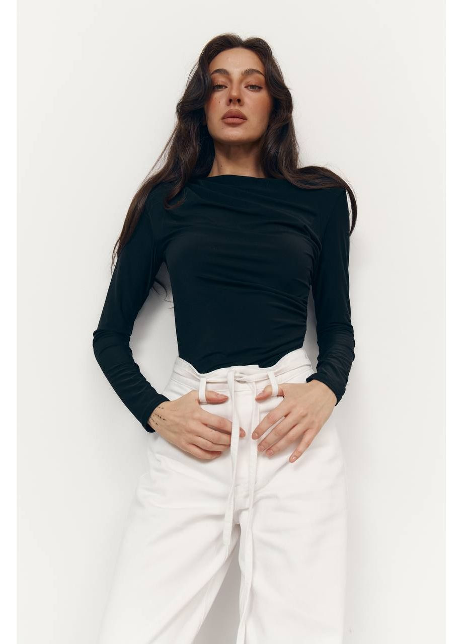 Женский приталенный лонгслив с драпировкой. MonCher (369556665)