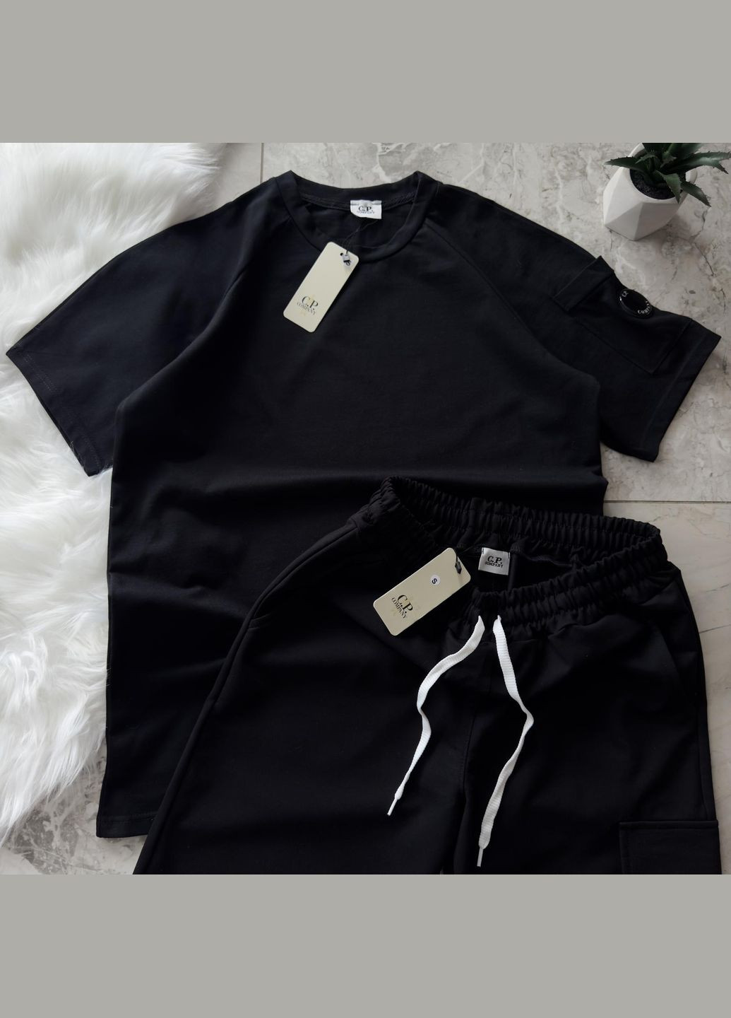 Набір C.P. Company: футболка-шорти- 2 пари шкарпеток у подарунок No Brand (316029776)