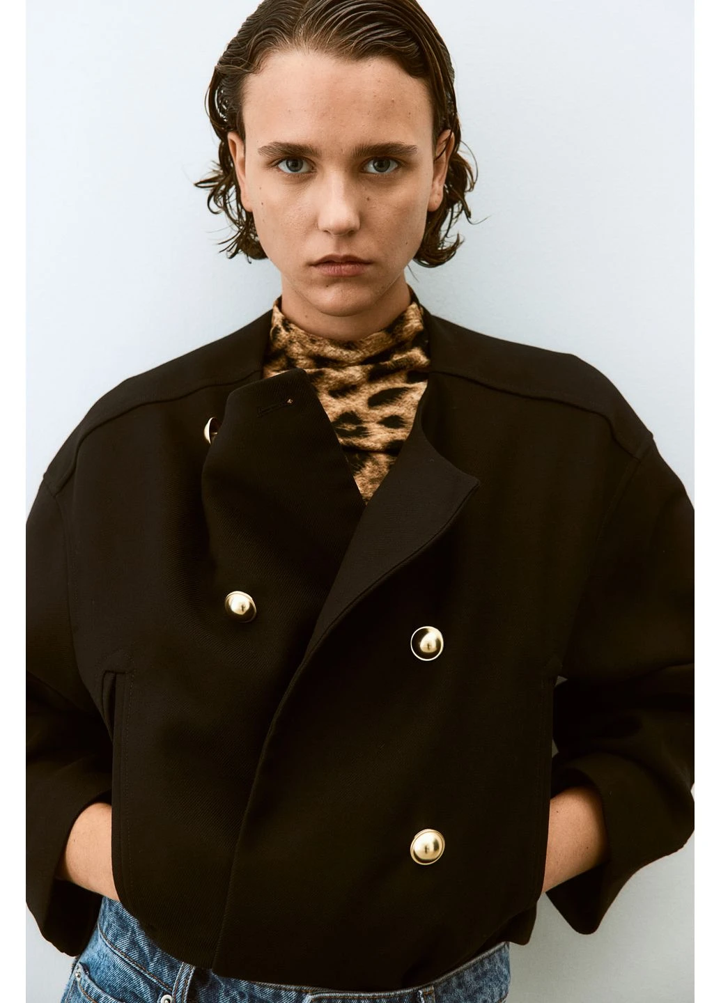 Черный женский жакет H&M -