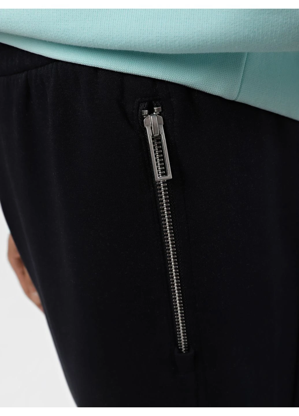 Спортивні штани 7703345 5O2451 Emporio Armani (381465547)
