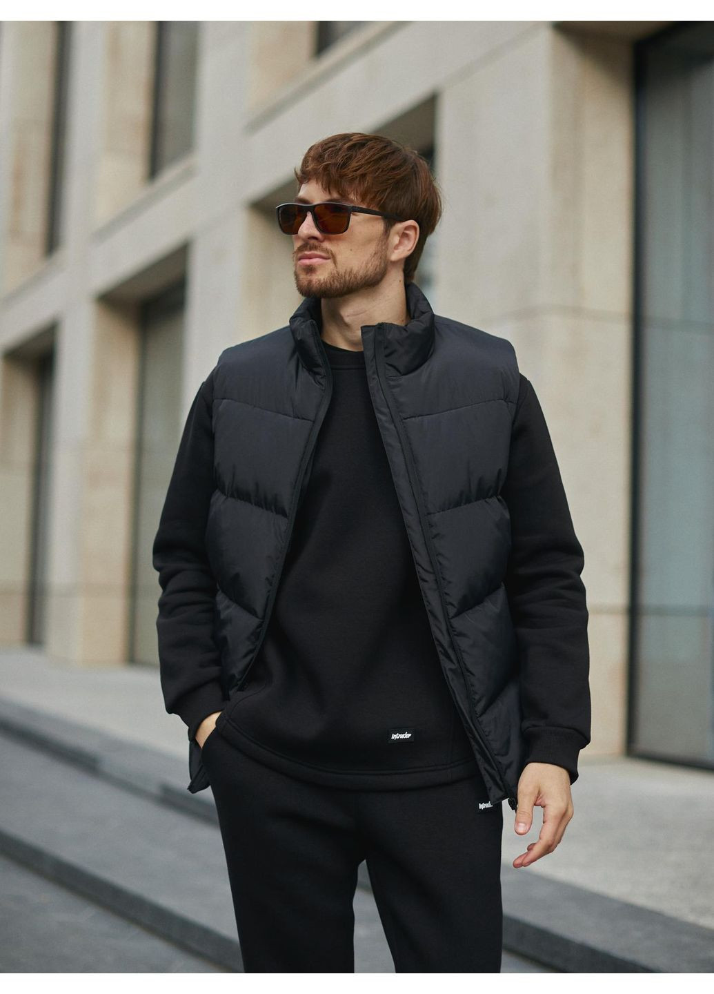 Теплая мужская жилетка Unity черная – комфорт и защита от ветра Intruder (358530916)