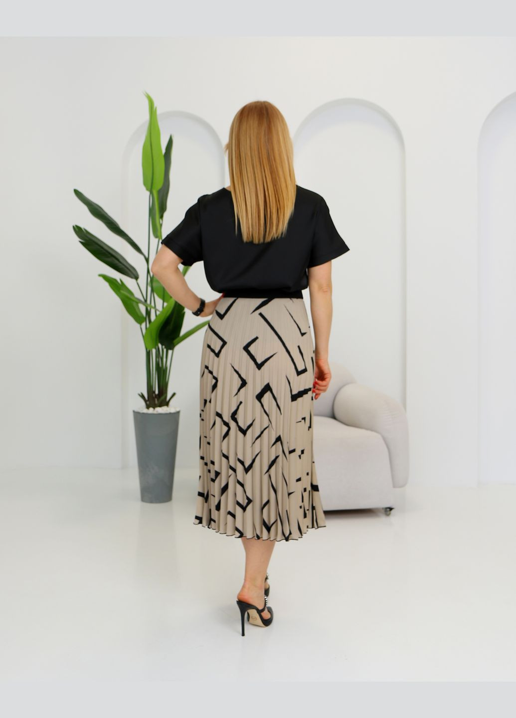 Плісирована спідниця 388СТ чорна No Brand (331561651)