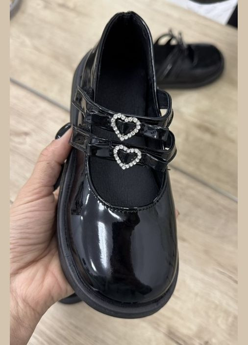 Черные туфли для девочки на липучке без каблука BabyStyle