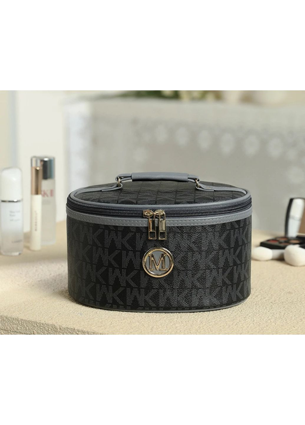 Косметичка бочонок черного цвета в стиле Michael Kors No Brand (316580415)