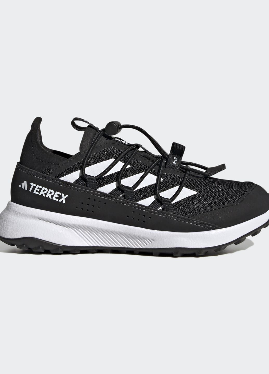 Черные всесезонные туристические кроссовки terrex voyager 21 heat.rdy adidas