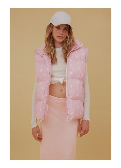 Жилет пуховий з принтом Romashka Twice (301907237)