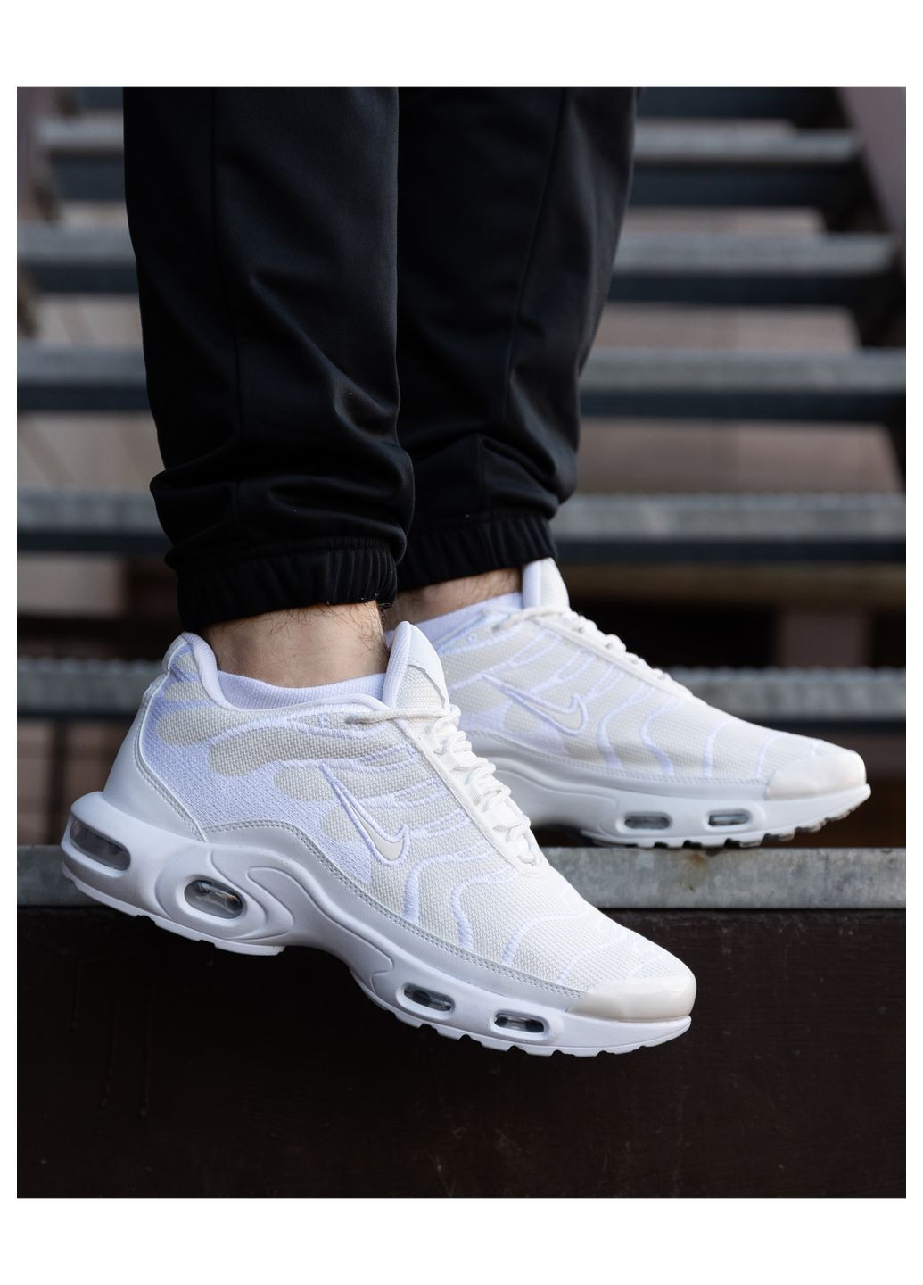 Белые демисезонные кроссовки мужские No Brand