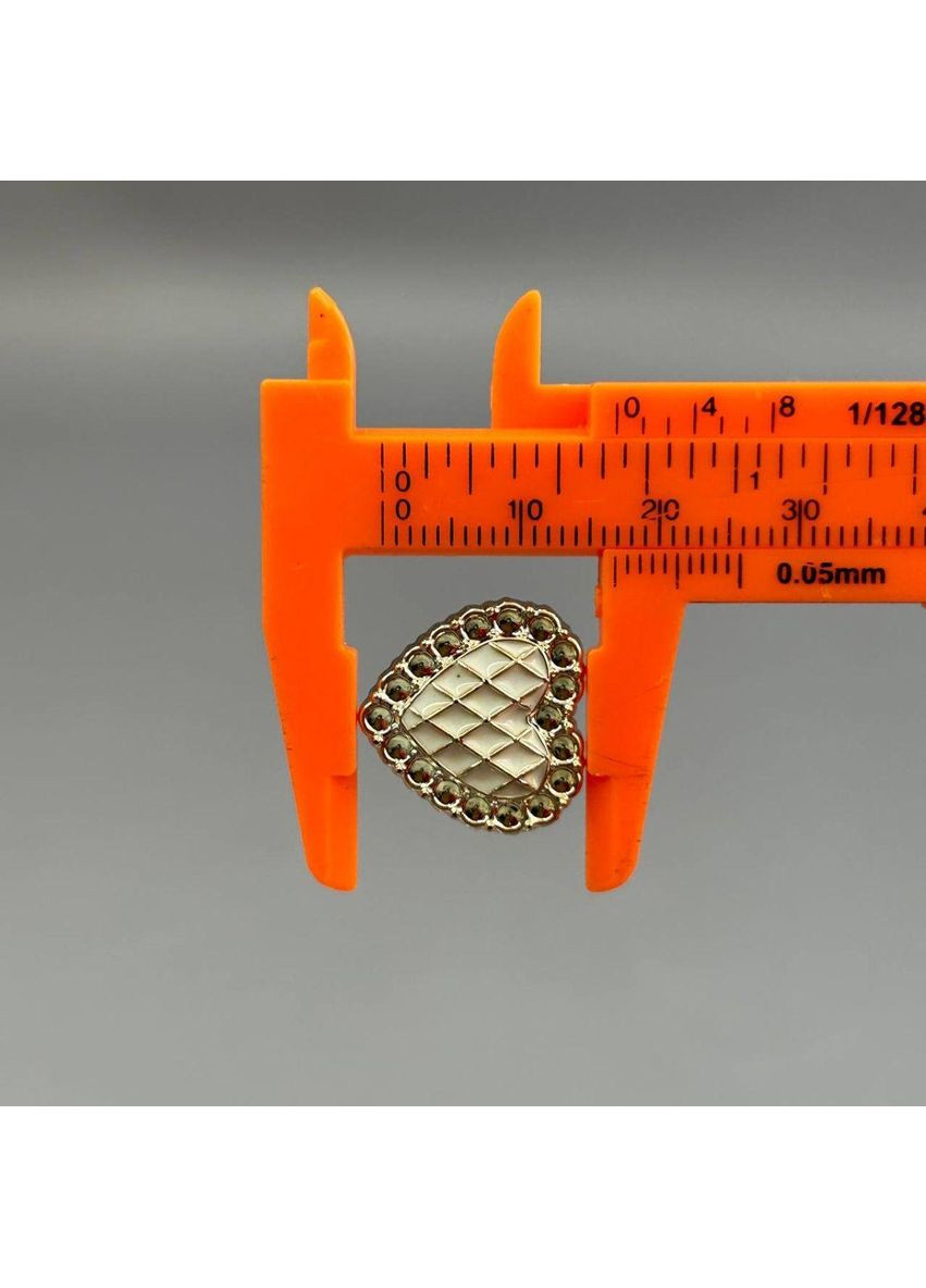 Пуговица на ножке пластик Ø-17,5 мм, Сердце - Золото с белым Plus-plus (354794711)