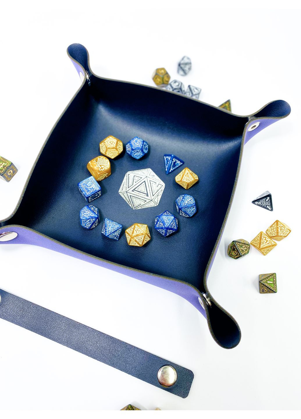 Настольная игра Лоток для кубиков D20 синий Dice Tray Планета ігор (372480384)