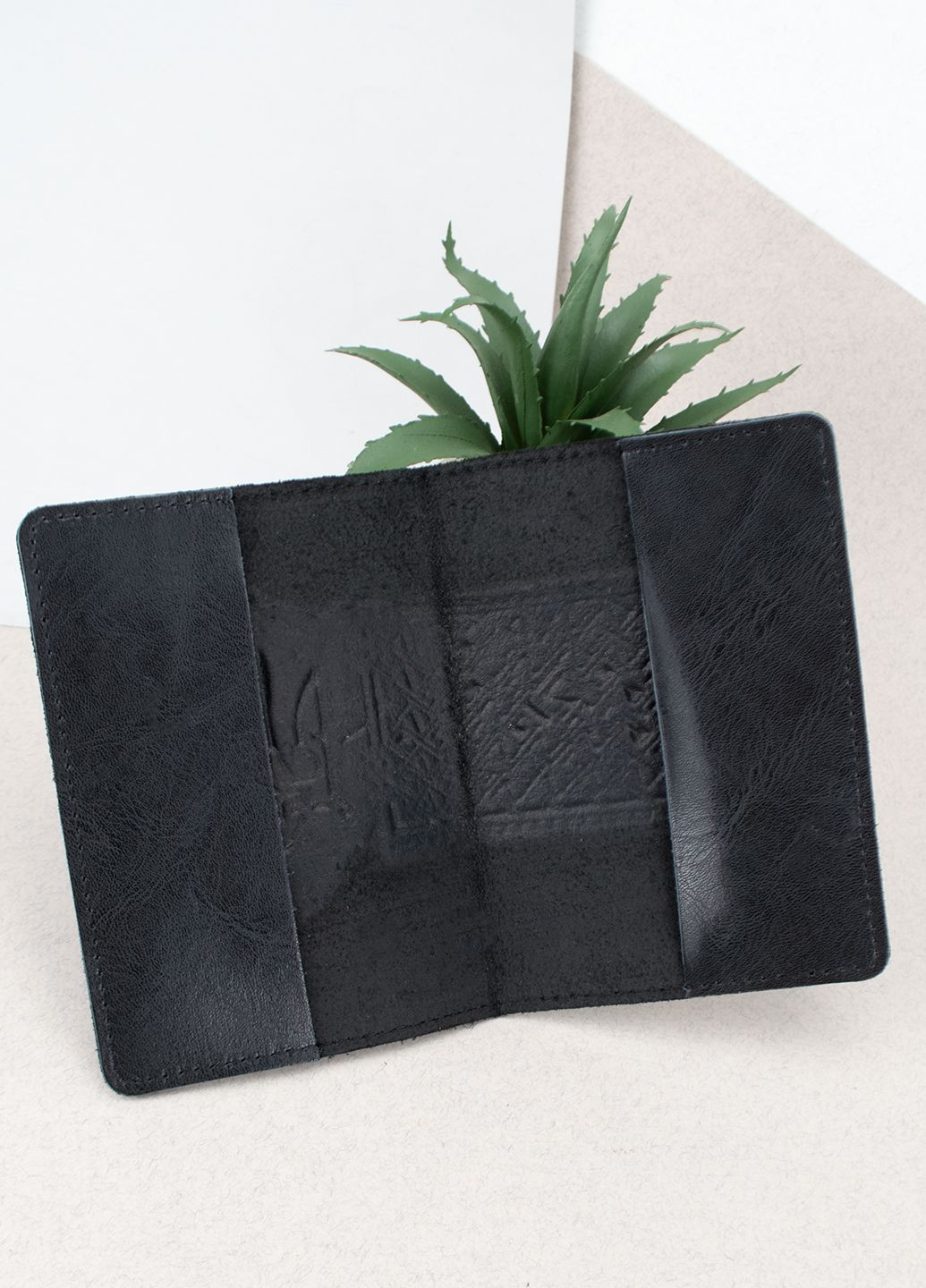 Подарунковий чоловічий набір №85: портмоне + обкладинка на паспорт (чорний) HandyCover (278248695)