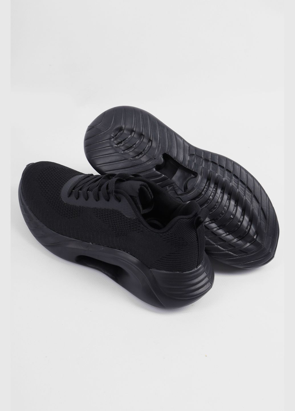 Чорні Осінні кросівки чоловічі чорного кольору на шнурівці Let's Shop