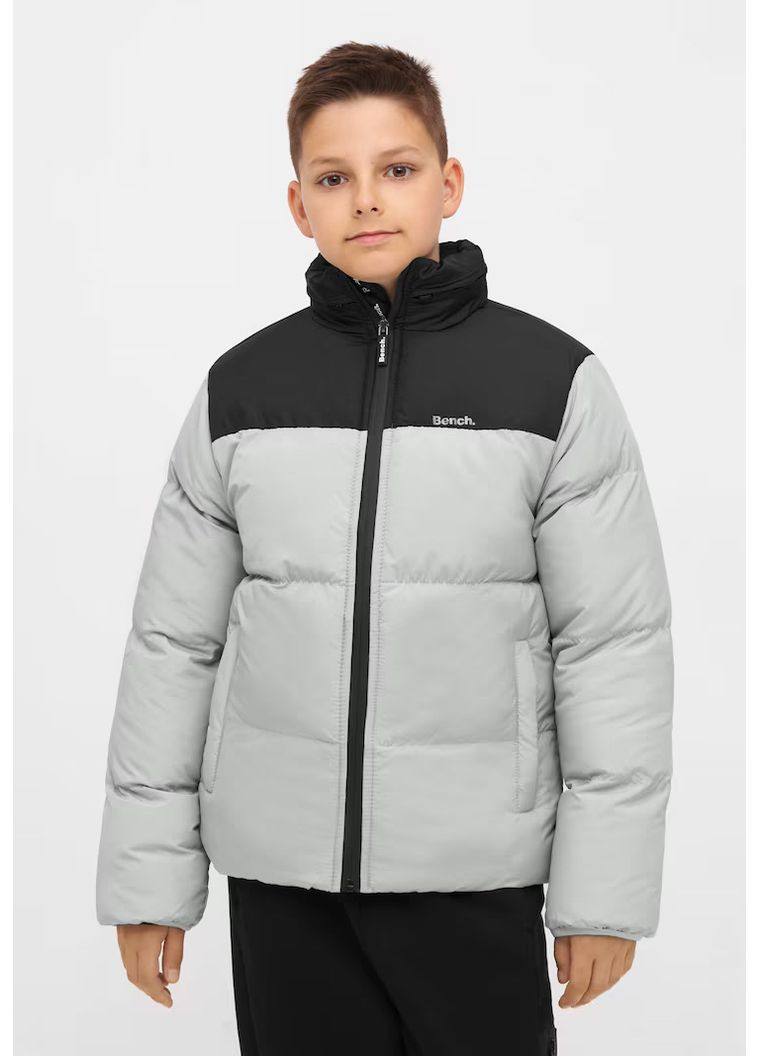 Серая зимняя зимняя куртка светло-серого цвета для мальчика вench 152см(11-12р) Bench