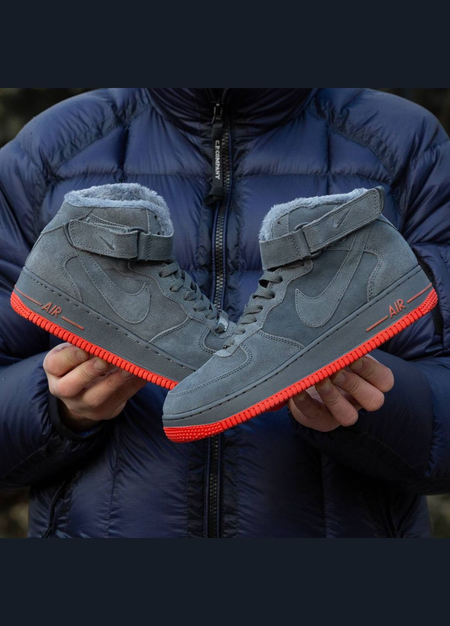 Серые зимние кроссовки зимние мужские и женские nike air force 1 winter high gray red fur | найк аир форс 1 высокие серые красные с мехом No Brand