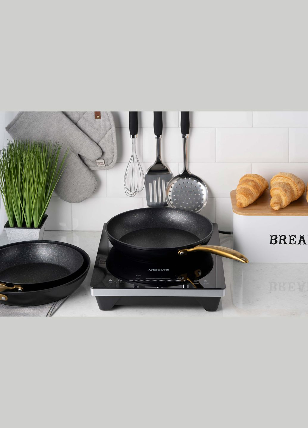 Сковорода Black Mars 28 см, черный, алюминий Ardesto (314747696)