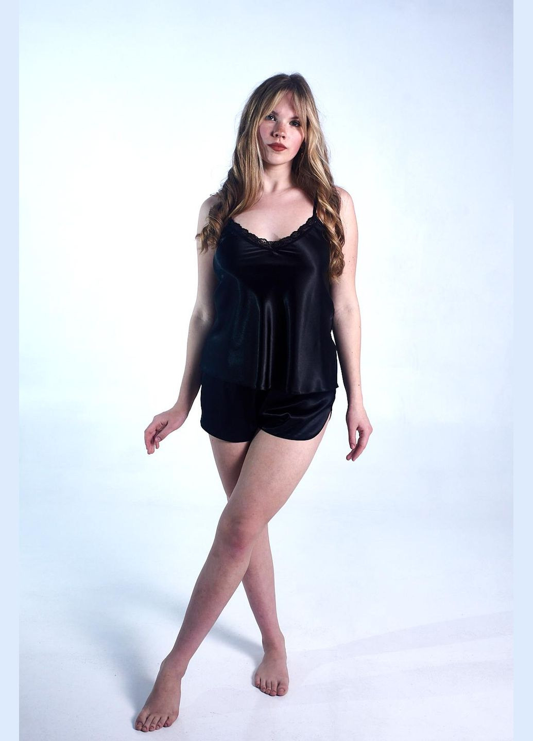 Чорна всесезон нічний комплект топ + шорти жіночі р. 84-88 xs/s чорний майка + шорти Angelo Dolce AL-3