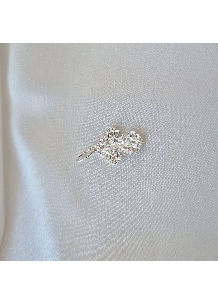 Серебряный Ажурный крест с белыми камнями серебро 925 пробы 3432б 1.30г Nobrand (372473940)