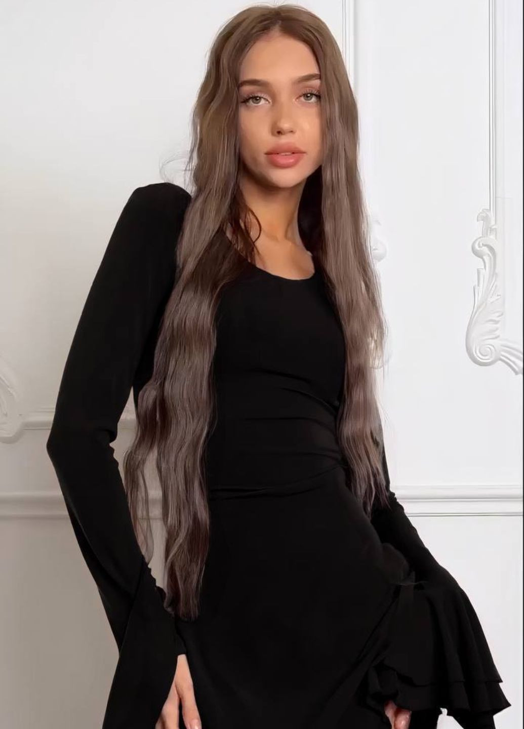 Черное праздничный, вечернее приталенное вечернее платье мини с воланом на рукавах и шнуровкой на спине. силуэтная Україна однотонное