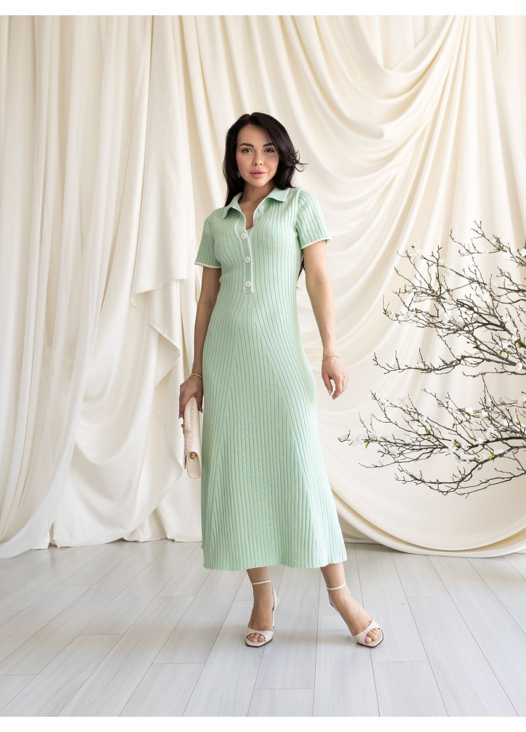 М'ятна кежуал сукня в'язана Larionoff однотонна