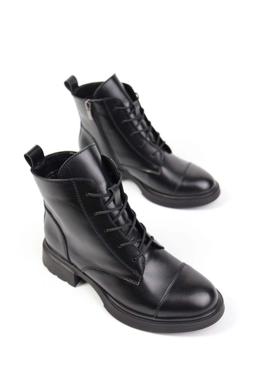 Осенние ботинки Benito