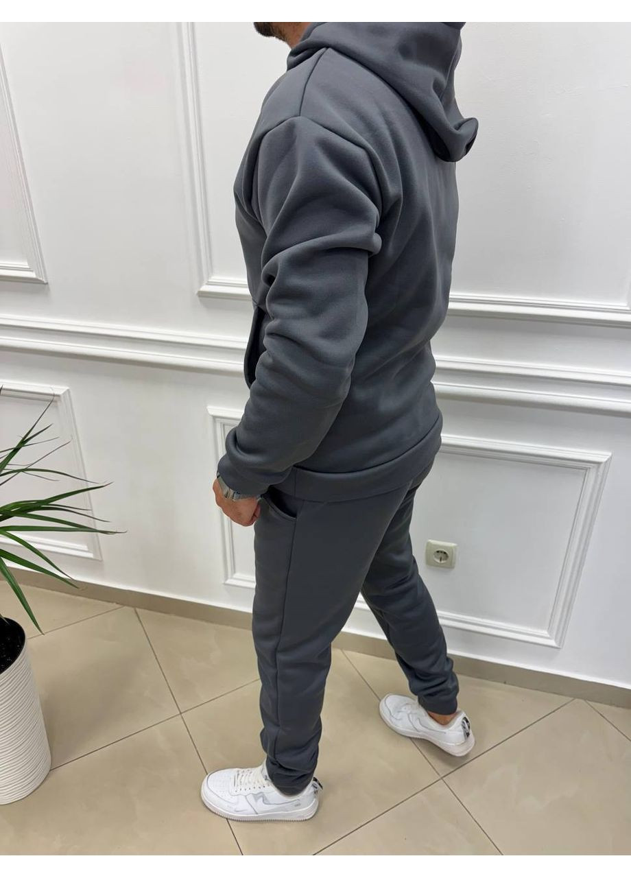 Графитовый демисезонный мужской костюм Garna