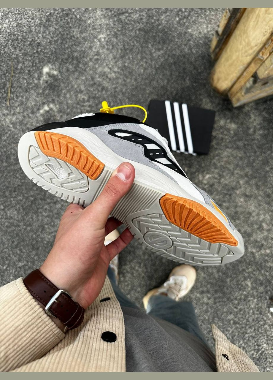 Молочные демисезонные мужские кроссовки No Brand