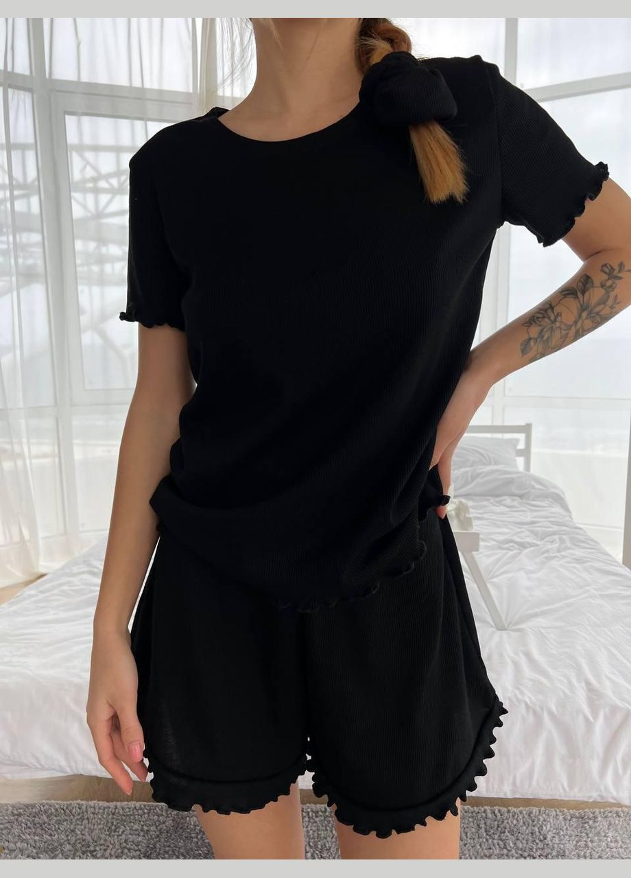Черная всесезон пижама женская комплект шорты футболка резинка для волос футболка + шорты JUGO m523