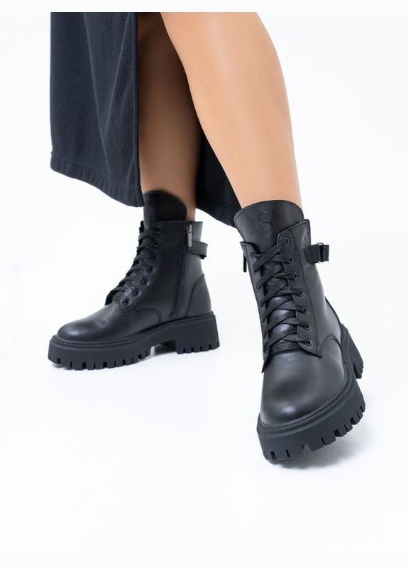 Чорні зимові черевики з ремінцями ISSA PLUS (280939580)
