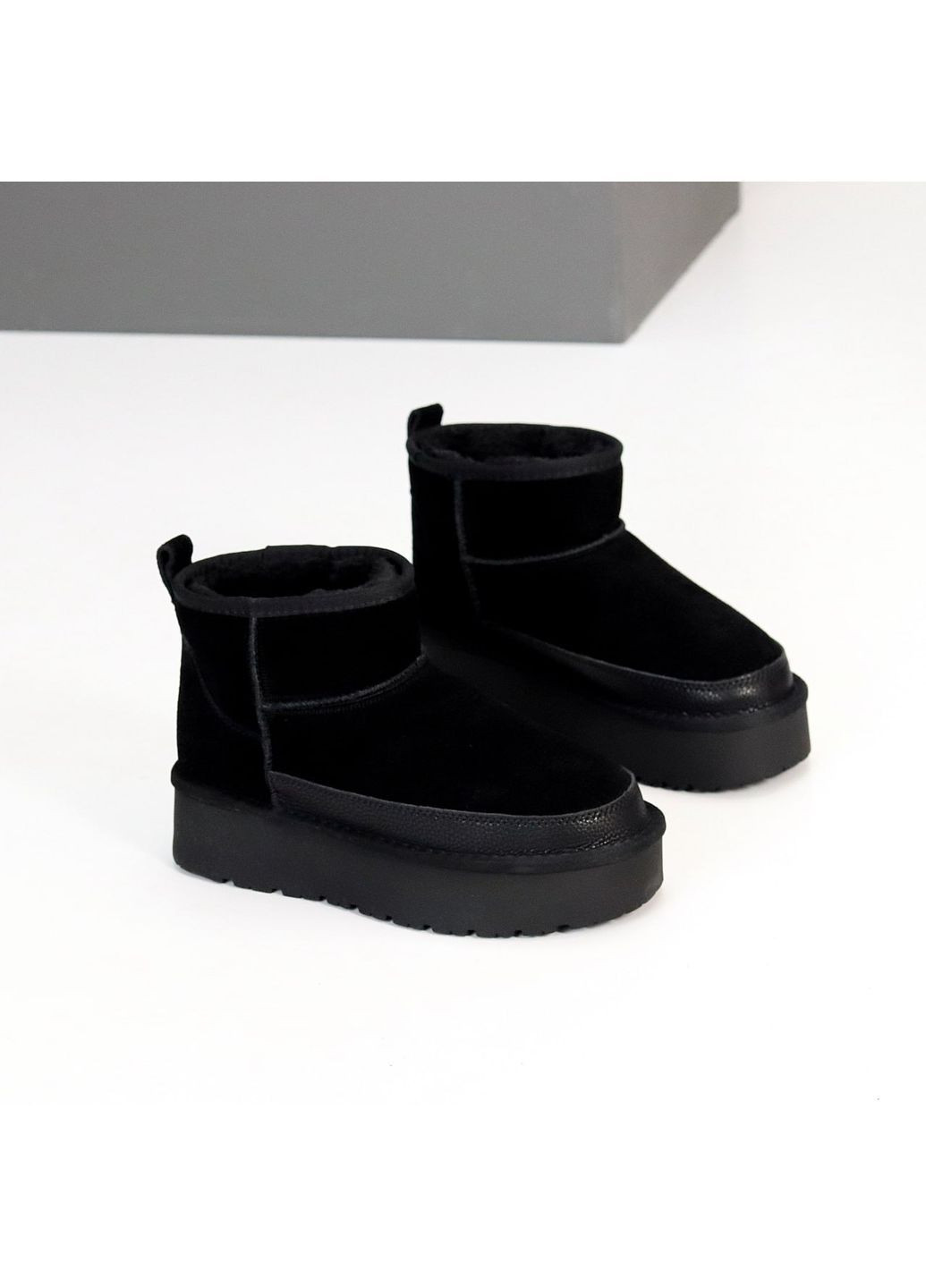 Уггі зимові No Brand (370156399)