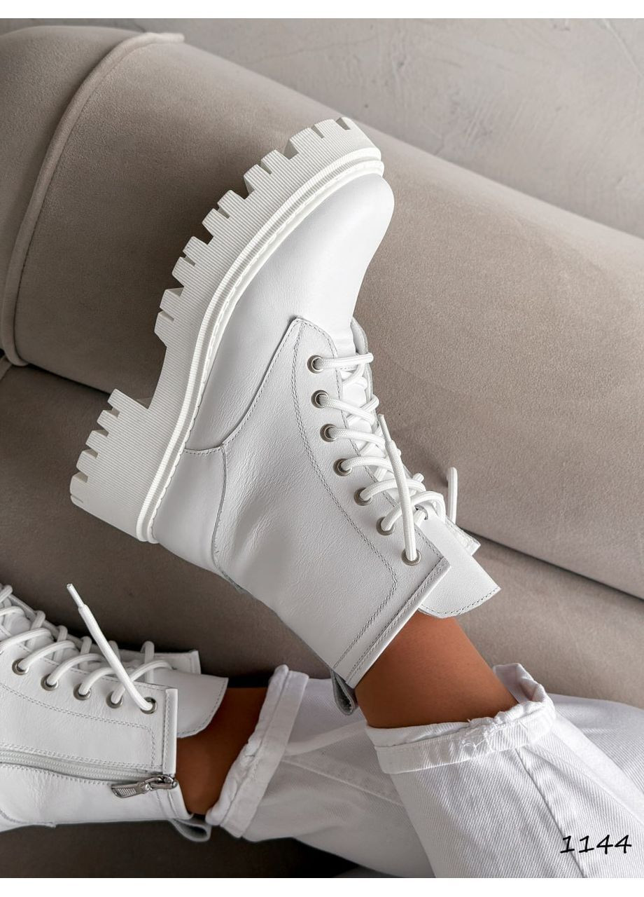 Осенние белые ботинки No Brand