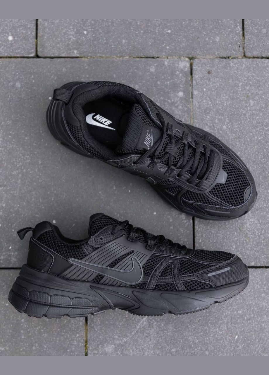 Черные всесезонные кроссовки Vakko Nike V2K Runtekk Black